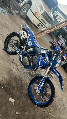 Moto de trilha mix