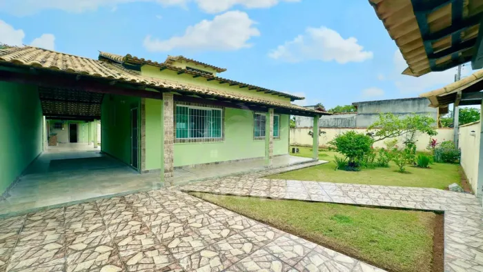 Casa para Venda em Saquarema, Vilatur, 2 dormitórios, 1 suíte, 3 banheiros, 2 vagas