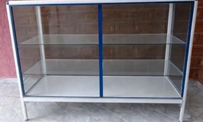 VITRINE EXPOSITORA PARA LOJA