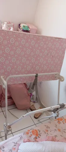 Trocador de bebê com suporte