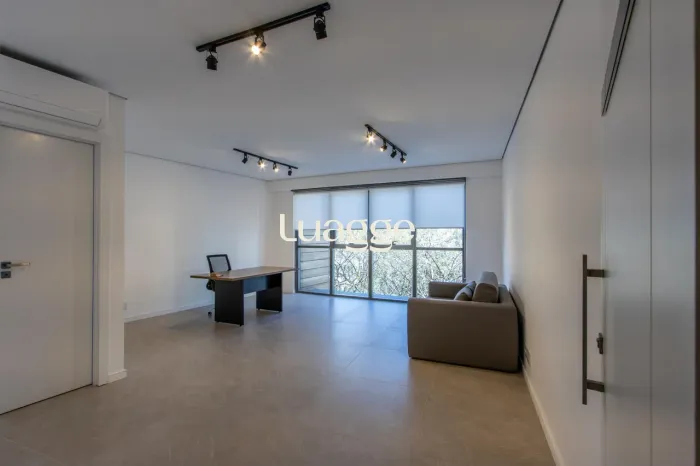 SALA COMERCIAL NO MW TRISTEZA