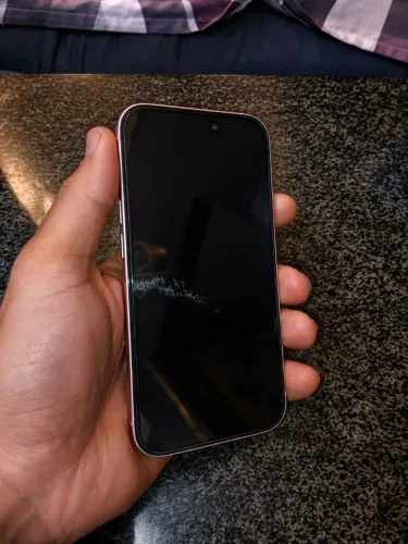 Iphone 15 rose