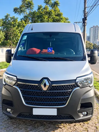 Renault Master 2.3 DCI Executive Longo 16L Dies 2024