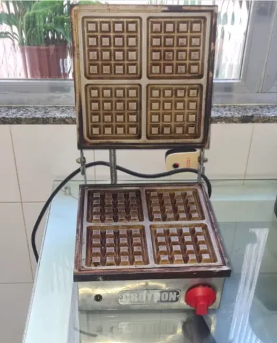 Maquina wafle profissional CROYDON