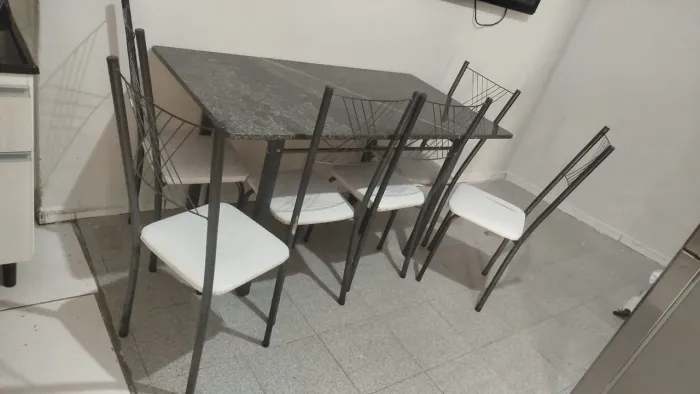 Sala de Janta com 6 cadeiras
