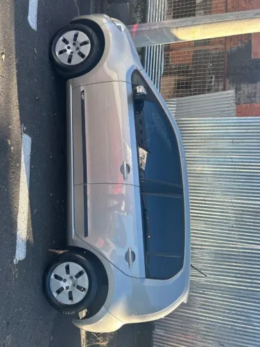 Volkswagen Up! Move 1.0 Total Flex 12V 5P 2015