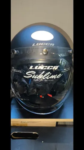 Oportunidade!! Capacete Lucca - usado apenas uma vez 