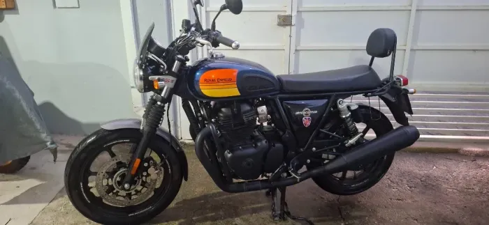 ROYAL ENFIELD INTERCEPTOR 650