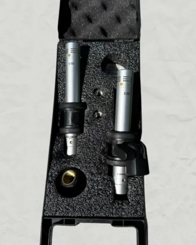 Microfone Condensador Kit 2 Unidades Case Samson C02 (Usado)