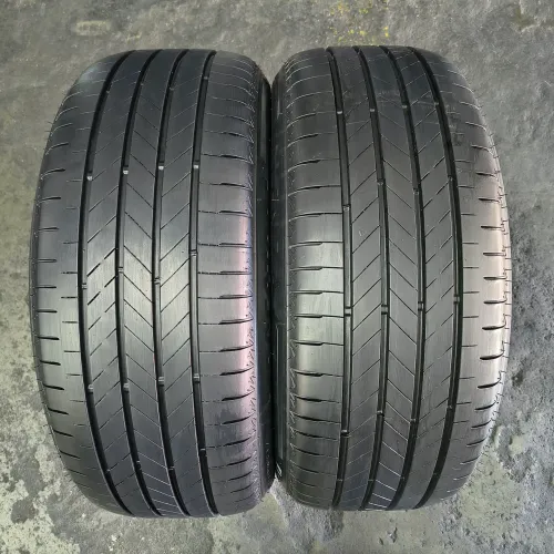 Pneu 225/50/18 Bridgestone - Seminovos (2 pneus)