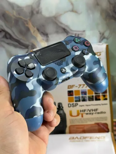 Controle PS4 sem fio azul camuflada
