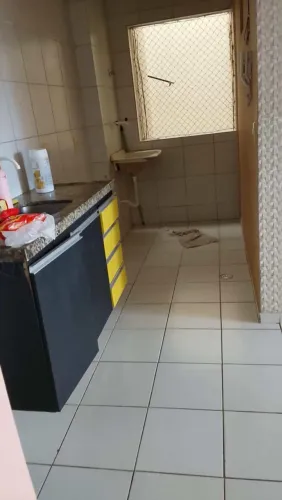 Alugo apartamento 