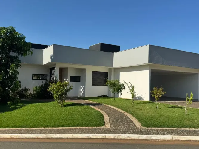 Imóvel para aluguel com 100 metros quadrados com 4 quartos em Centro - Caldas Novas - GO