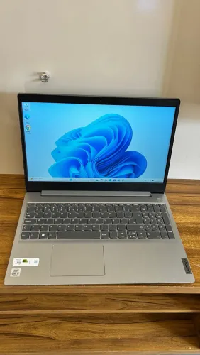 Notebook Lenovo Core i3