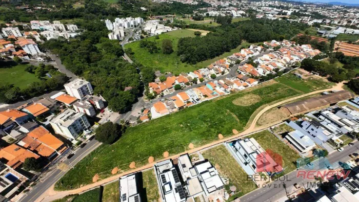 ÁREA A VENDA NO ZONEAMENTO ZC2 EM VALINHOS/SP
