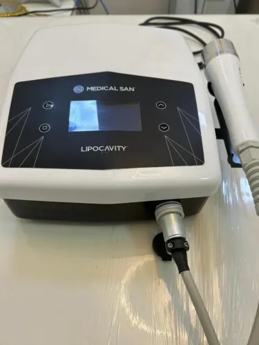 Lipocavity - Medical San semi novo