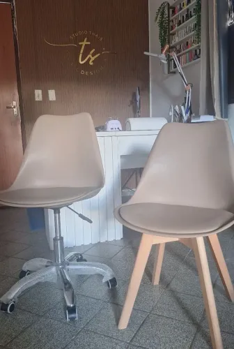 Bancada mais materiais para nail designer 