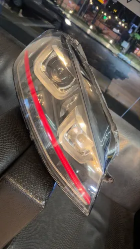 Farol GOLF GTI