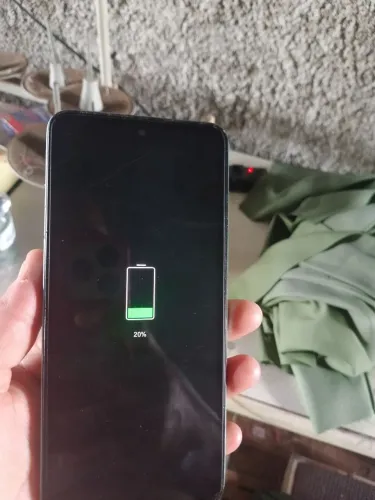 Vendo. Celular note 12
