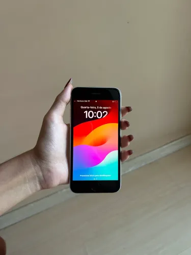 iPhone SE 2020 128GB - Perfeito Estado