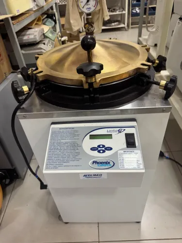 Autoclave  50 litros digital semi nova revisada e calibrada 