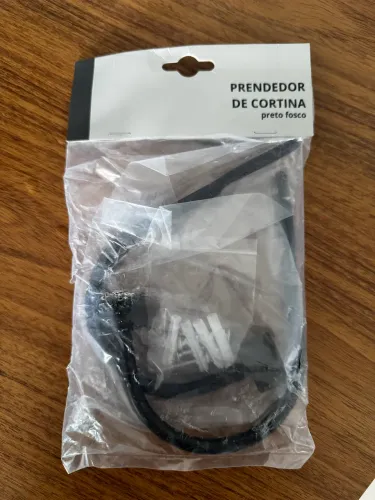 Prendedor para Cortinas - Kit com 2 Peças (28mm) Preto