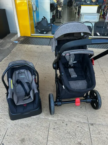 Kit carrinho, bebê conforto e base Kiddo