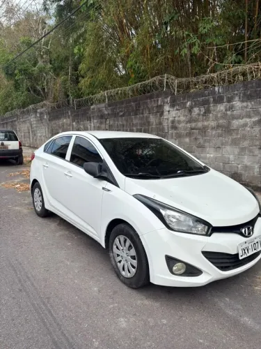 Hyundai HB20S C.plus/c.style1.0 Flex 12V Mec. 4P 2014