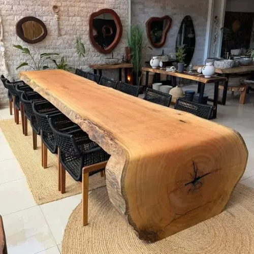 Mesa cascata pequia