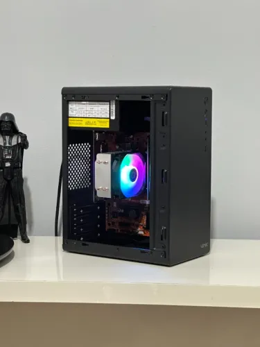 PC Corporativo | Intel Core i7-7700 | Placa H110M | 16GB DDR4 (2x8GB) | SSD 512 GB - FH