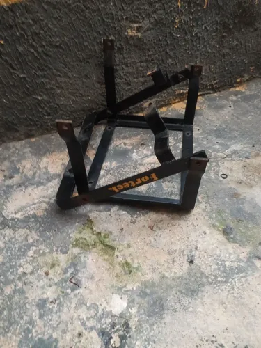 Suporte bau para xre ou sahara 