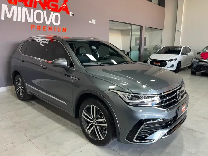 Volkswagen Tiguan Allspac R-line 300 TSI 2.0 2025