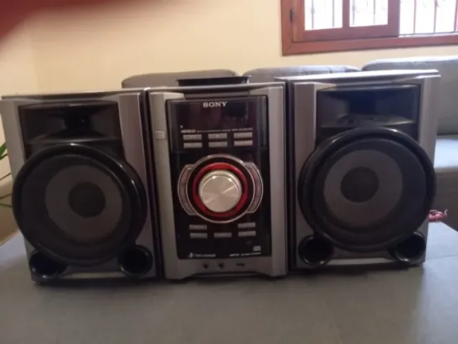 Mini System com USB, CD, MP3, Radio AM FM