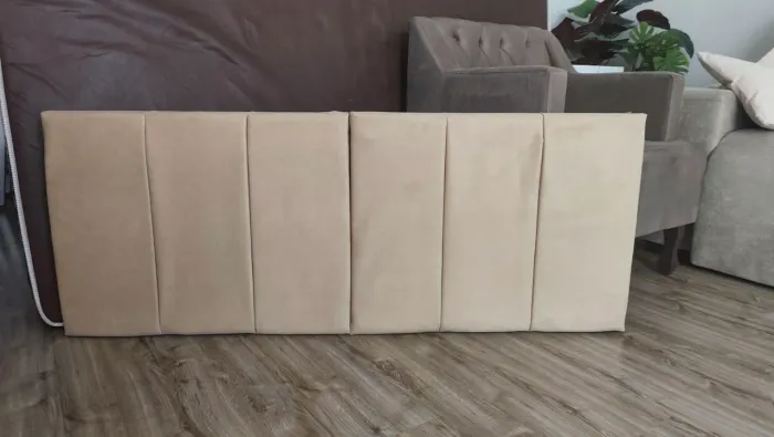 Cabeceira de cama casal estofada 