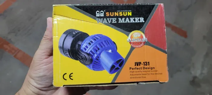BOMBA DE CIRCULAÇÃO WAVEMAKER PARA AQUÁRIOS SUNSUN JVP-131 VAZÃO 6000L FIXAÇÃO MAGNÉTICA 