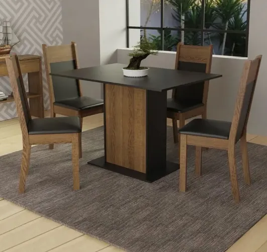 Jogo de mesa com 4 cadeiras