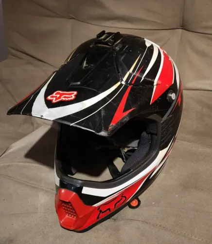 Capacete Fox Racing Off-Road/Motocross (Preto, Vermelho e Branco)