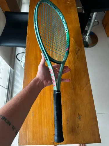 **Raquete de Tênis Yonex Percept 97 310g L3