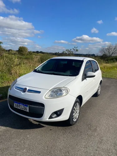 Fiat Palio Attractive 1.0 EVO Fire Flex 8V 5P 2013