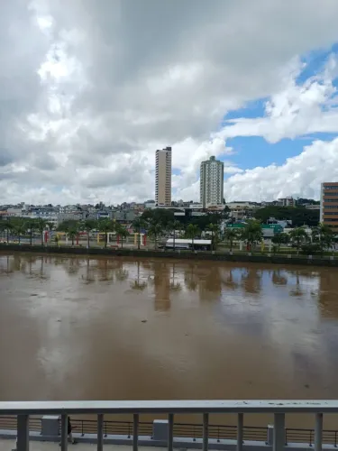 APARTAMENTO BEIRA RIO