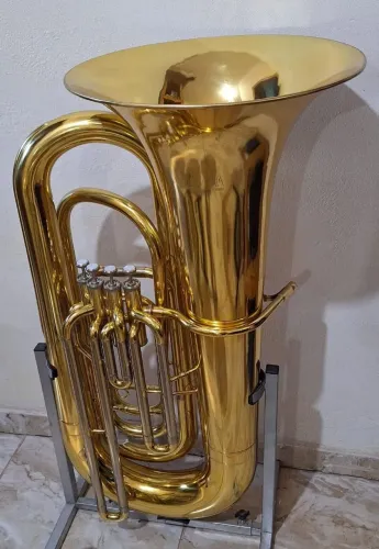 Tuba Yamaha YBB 321 - 4/4, 4 Pistos,(Sib).<br>