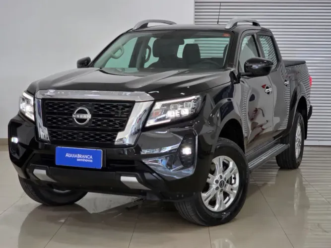 Nissan Frontier XE CD 4X4 2.3 Bi-TB Diesel Aut. 2024