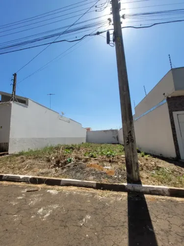 LOTE A VENDA / TERRENO 10X25 Jardim Flórida - Franca - SP