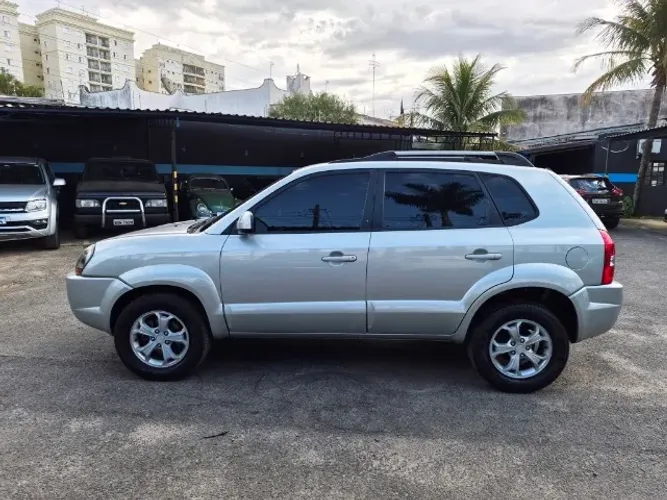 Hyundai Tucson 2.0 16V Aut. 2012