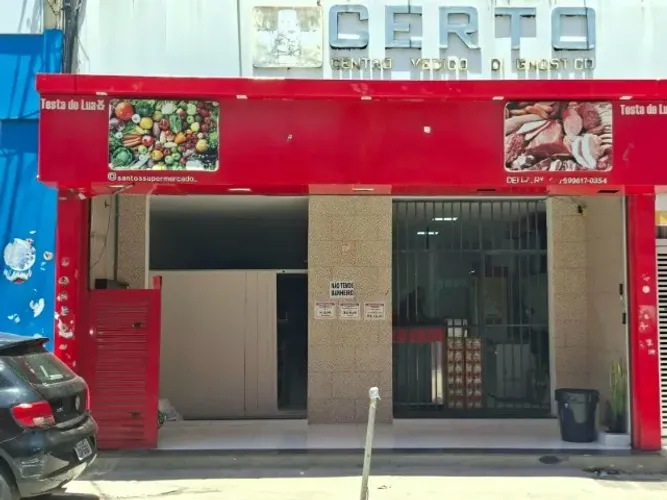Imóvel Loja Comercial em Pernambués, com 01 banheiro e 01 escritório, ótima localização.