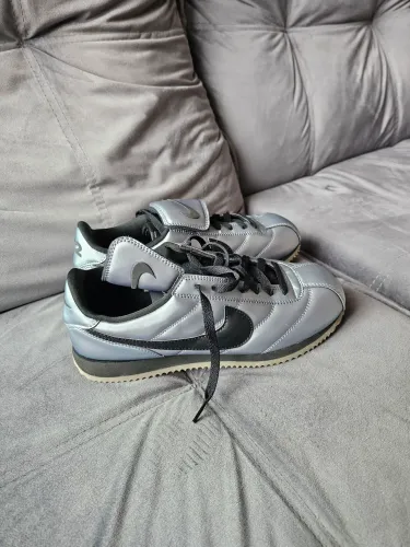 Tênis Nike Cortez SE Tiempo Pack Metallic Cool Grey Cinza Original nunca usado