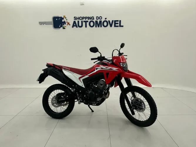 Tornado XR 2026 moto nova (sem detalhe)