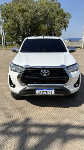 Toyota Hilux CD SRV 4X4 2.8 TDI Diesel Aut. 2024