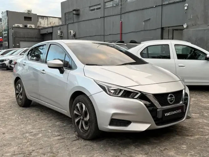 Nissan Versa Sense 1.6 16V Flex AUT 2022