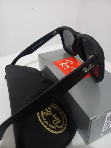 Oculos Rayban Wayfarer novo